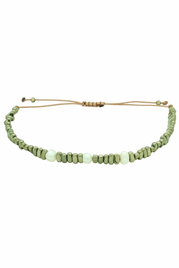 bracelet with three pearls